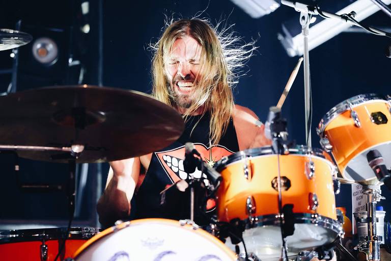 Corpo de Taylor Hawkins, baterista do Foo Fighters, será repatriado aos EUA