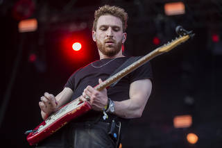 TOM ZÉ
