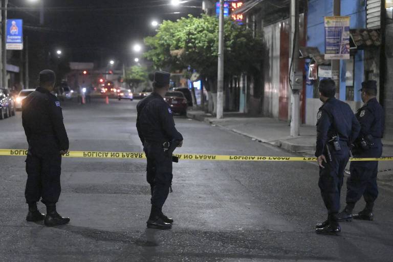 El Salvador aprova estado de exceção após registrar 62 homicídios em 1 dia