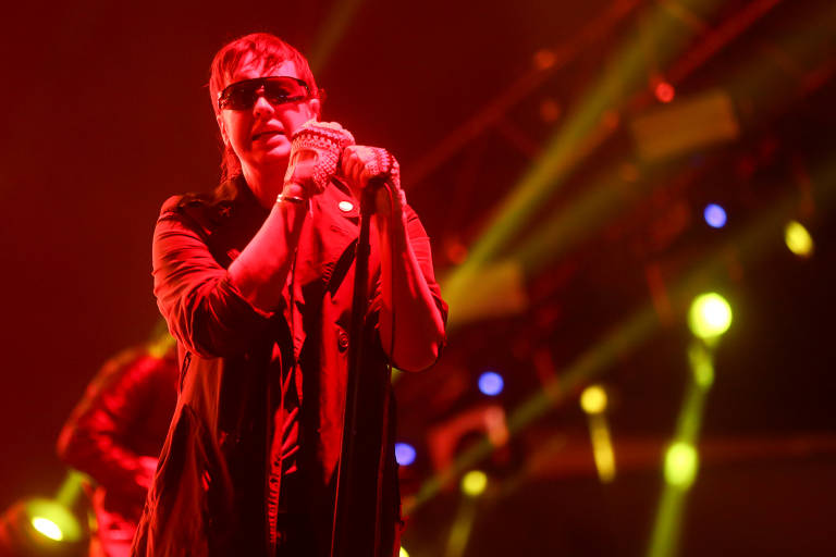 SAO PAULO, SP, BRASIL  - 25.03.2022 - Lollapalooza Brasil 2022 no autodromo Jose Carlos Pace. Show The Strokes no palco Budwiser (foto: Rubens Cavallari/Folhapress - Ilustrada)  * * *  EXCLUSIVO * * * ORG XMIT: mob