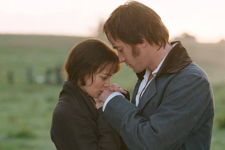 Keira Knightley e Matthew Macfadyen em cena do filme 'Orgulho e Preconceito' (2005)