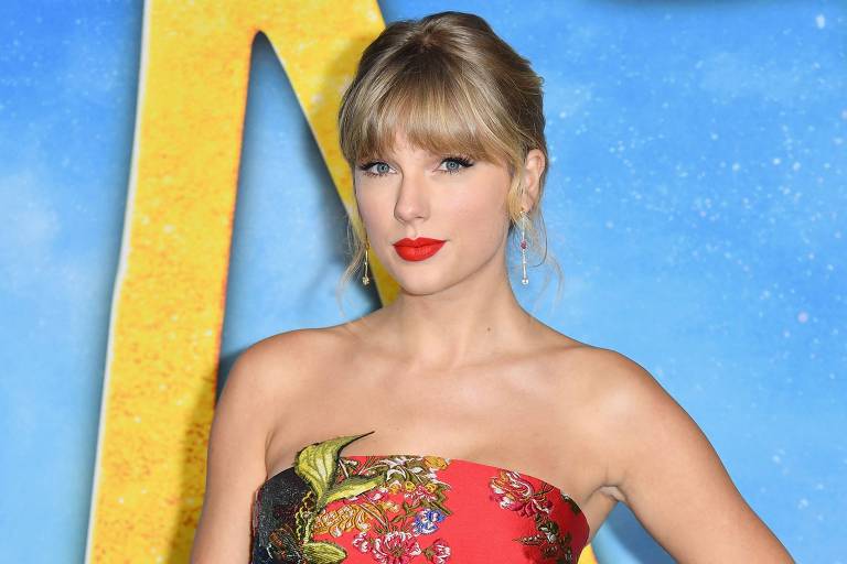 Taylor Swift é homenageada por cientistas em nome de centopeia