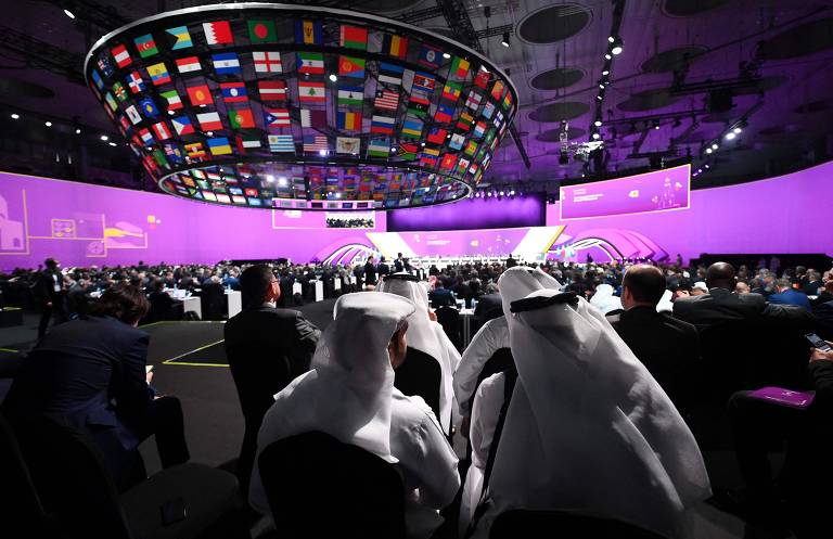 Congresso da Fifa no Qatar, na véspera do sorteio dos grupos da Copa do Mundo