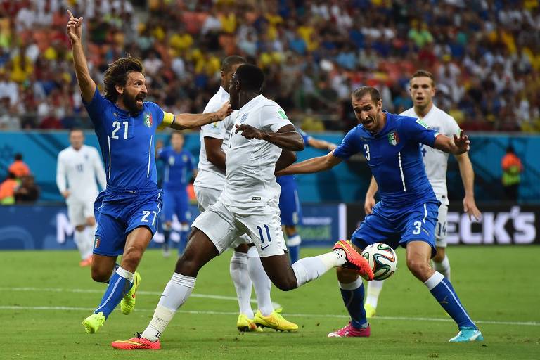 Copa do Mundo de 2014 teve grupo com Itália, Inglaterra e Uruguai