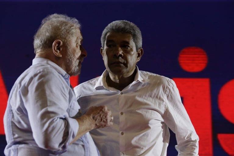 Lula ignora anúncios de Moro e Doria e adota linha 'paz e amor' na Bahia
