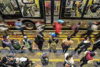 Aumento no número de passageiros dos ônibus é desigual na capital paulista