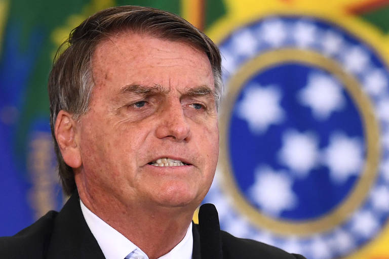 Bolsonaro adia corte maior no IPI após se irritar com ação judicial contra redução do imposto