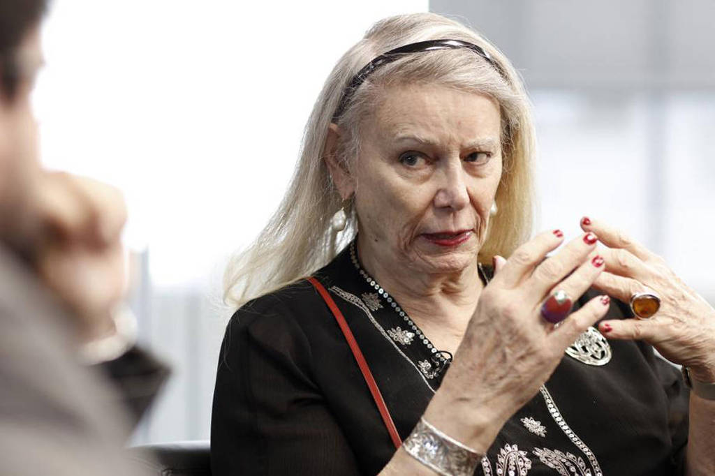 Boa sorte ao país que taxar bilionários, ironiza Deirdre McCloskey