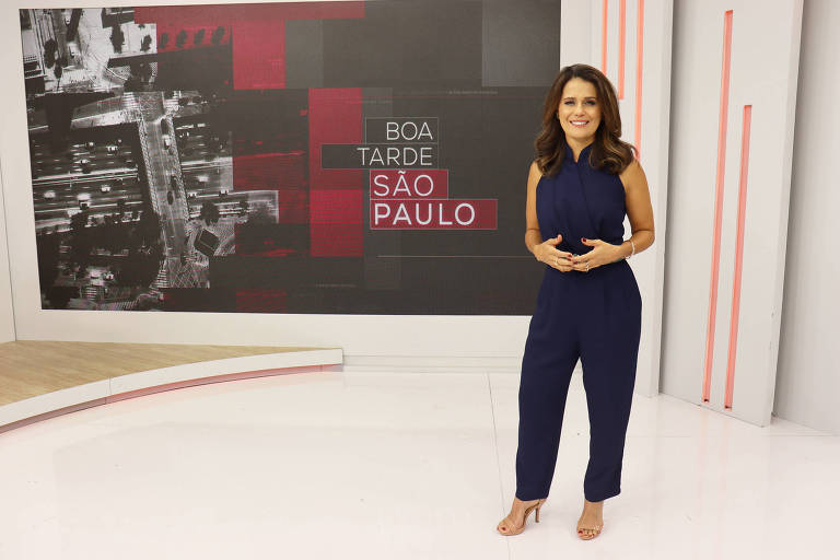 A jornalista Adriana Araújo 