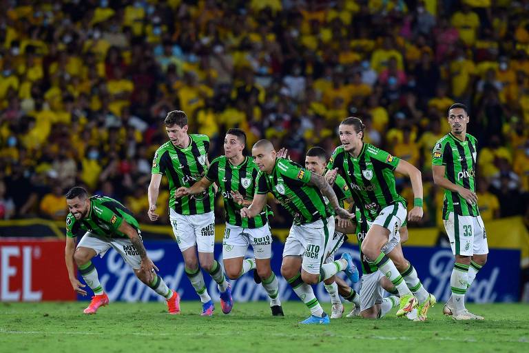 Após salto inédito, América-MG busca campanha longeva na Libertadores