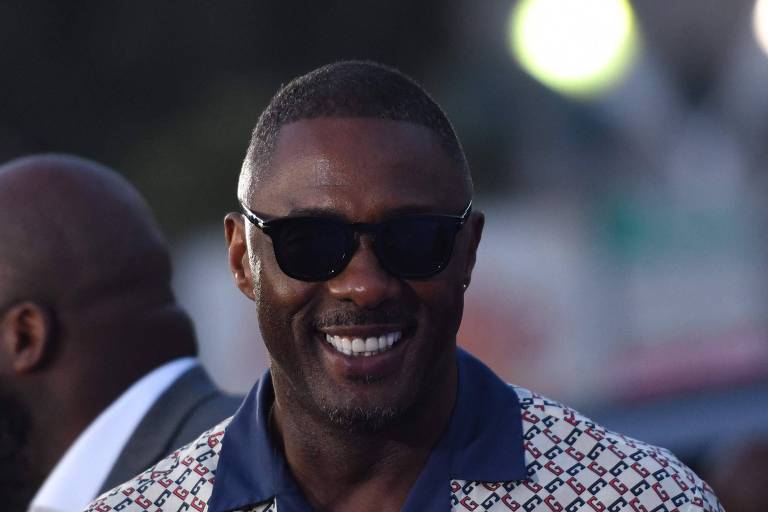 Idris Elba confessa que já vendeu maconha e revela comprador famoso