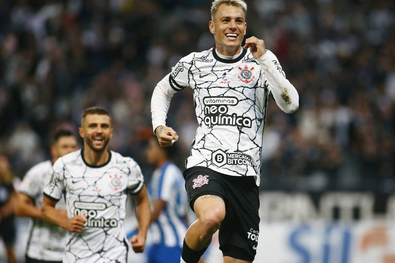 Corinthians ganha, e Palmeiras empata no Brasileiro; veja fotos do dia 