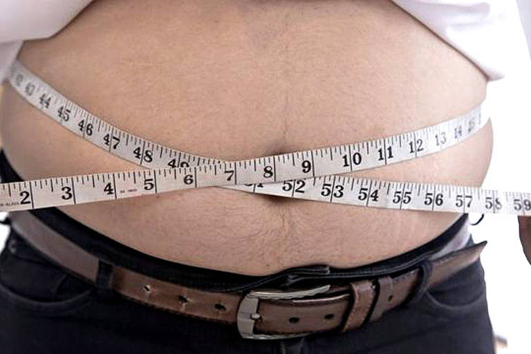 Por que médicos recomendam que medida da sua cintura seja menor que metade da sua altura
