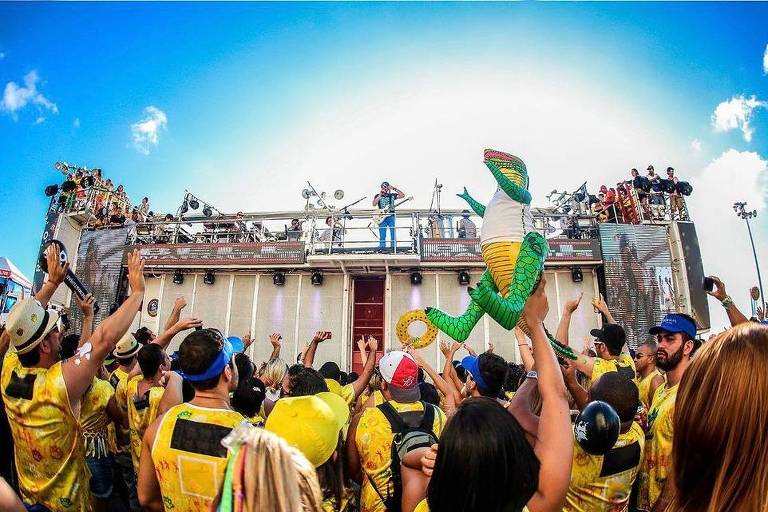 Em Salvador, o CarnaSal terá shows de Carlinhos Brown, Saulo, Durval Lelys, Léo Santana e Bell Marques