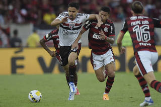 Brasileiro Championship - Flamengo v Sao Paulo