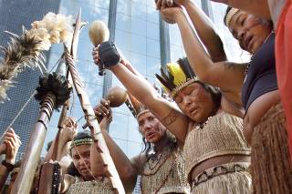 PATAXO INDIANS HOLD PRAYER VIGIL OUTSIDE A FEDERAL COURT IN BRASILIA