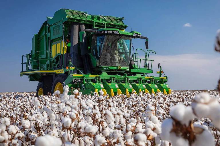 Tecnologia avança na cultura do algodão, e empresa lança segunda geração de colhedora