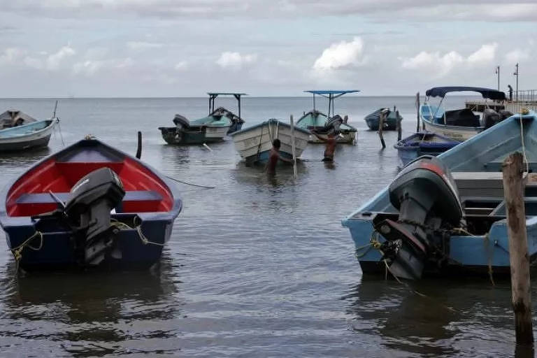 Um pescador de Trinidad negou a versão da Guarda Costeira para a morte do bebê