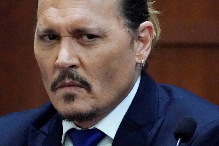 Termina interrogatório de Johnny Depp em julgamento contra sua ex