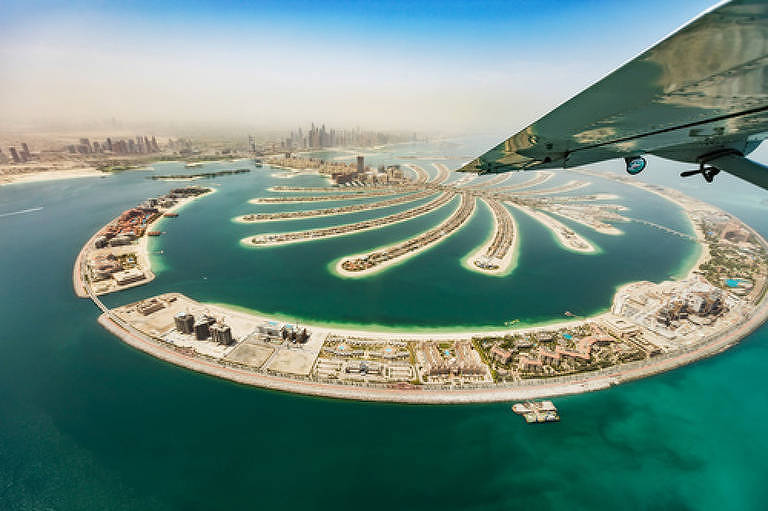 Dubai tem luxo no comércio e atrações grandiosas feitas para impressionar