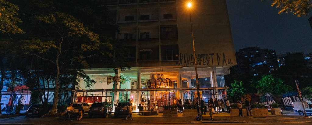 Fachada do Térreo Virgínia, espaço que reúne bar e loja na região central de São Paulo