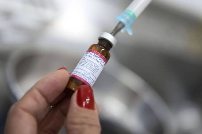 Sábado será o Dia D de vacinação contra gripe e sarampo em SP