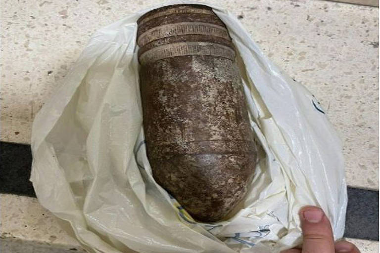 Turista tenta embarcar com granada não detonada em Israel e gera pânico em aeroporto