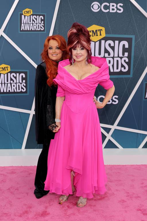 Morre Naomi Judd, estrela do country americano