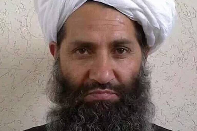 Líder supremo do Afeganistão aparece em público pela 2ª vez em seis anos