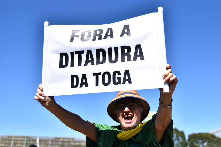 Bolsonaristas em atos pelo país neste 1º de Maio