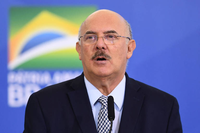 Campanha de Bolsonaro vê prisão de ex-ministro como 'verdadeiro desastre'
