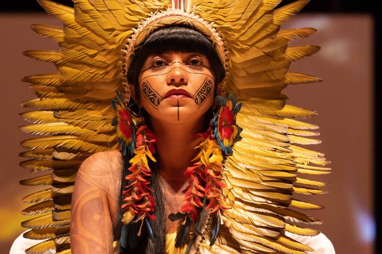 Célia Xakriabá, líder indígena e roteirista de documentário de Alok, no Rio2C