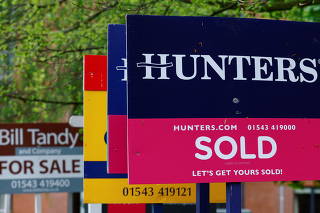 Real estate signs in Lichfield