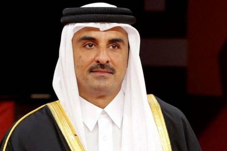 O primeiro-ministro do Catar, Khalid bin Khalifa bin Abdul Aziz Al Thani