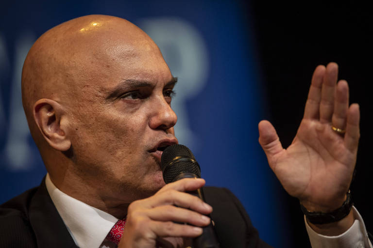 Moraes diz que democracia será garantida com eleições limpas em urnas eletrônicas
