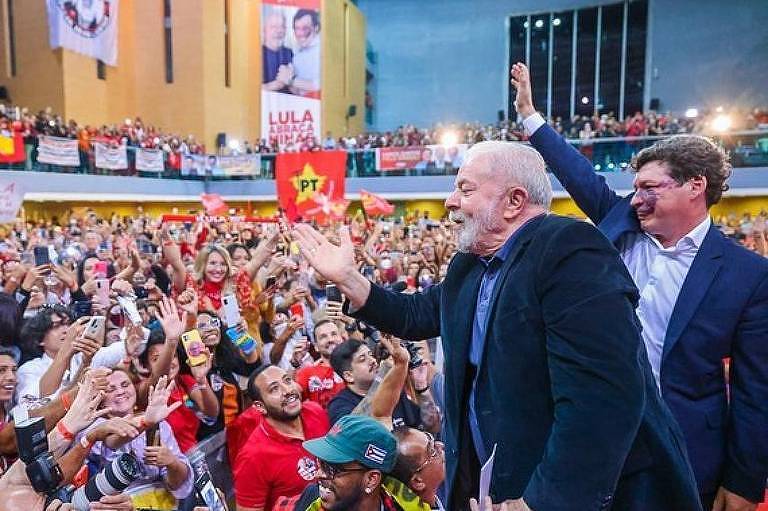 PT tensiona aliança de Lula com Kalil ao reafirmar candidatura ao Senado em MG