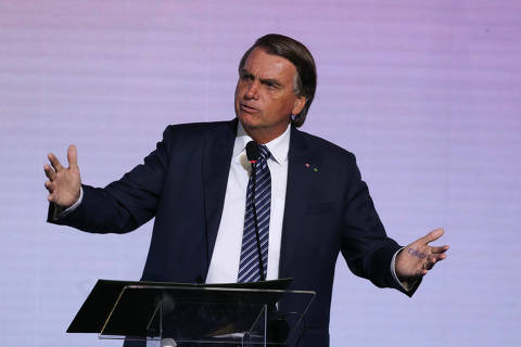 Bolsonaro diz que estatuto da Petrobras não está acima da Constituição e que há mais 'para acontecer' na empresa