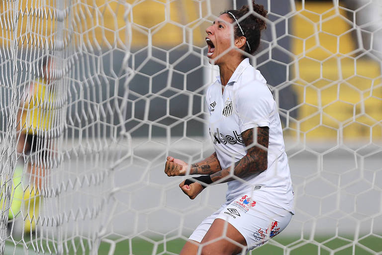 Cristiane, do Santos, é a artilheira do Campeonato Brasileiro