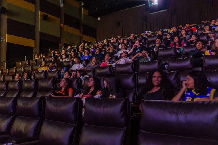 plateia de sala de cinema