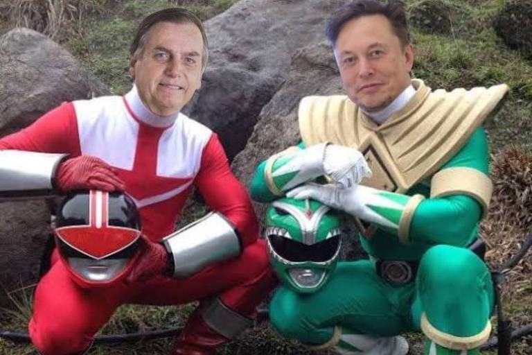 Foto colorida mostra montagem de Jair Bolsonaro como Power Ranger vermelho e Elon Musk como Power Ranger verde. ambos estão agachados