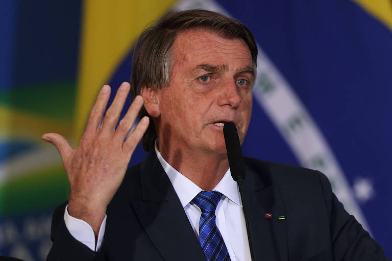 O presidente da república Jair Bolsonaro (PL) em anúncio de novas medidas do programa Crédito Brasil Empreendedor