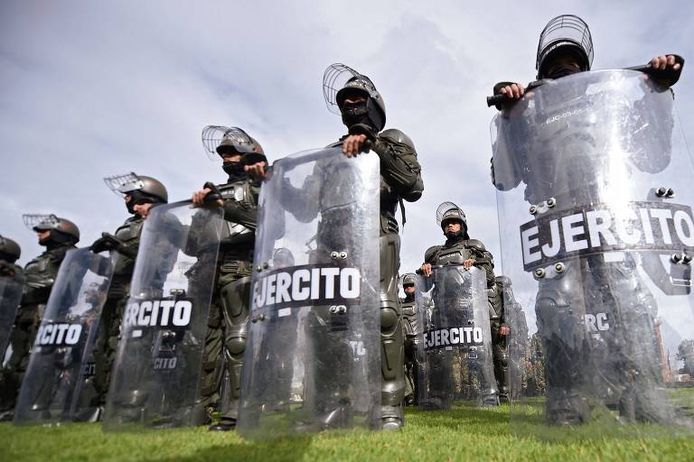 Planos de Petro em nada garantem que acordo de paz na Colômbia resulte em paz