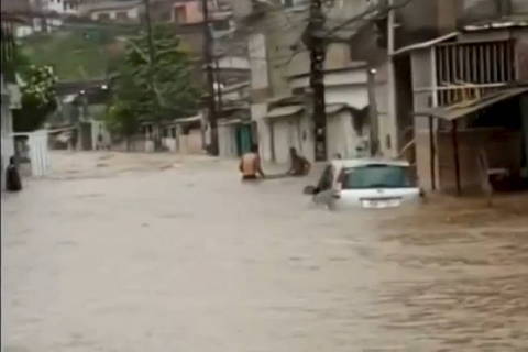 Grande Recife já soma 33 mortes provocadas pelas fortes chuvas