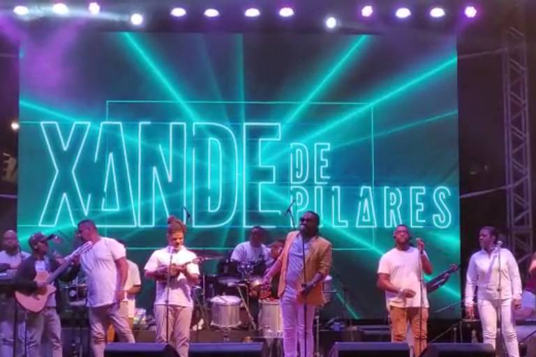 Xande de Pilares faz show histórico em dia em que o samba venceu o sertanejo