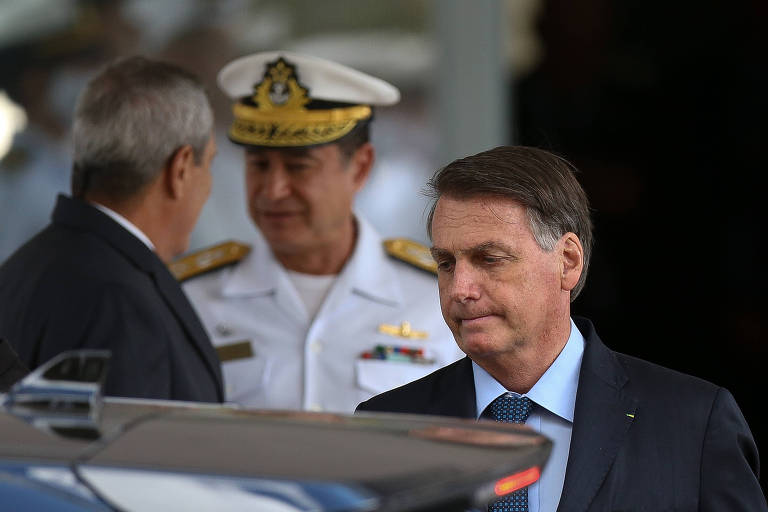 Após concordar com as alterações na minuta, Bolsonaro convocou uma reunião para 7 de dezembro para buscar adesão ao plano golpista dos comandantes das Forças Armadas