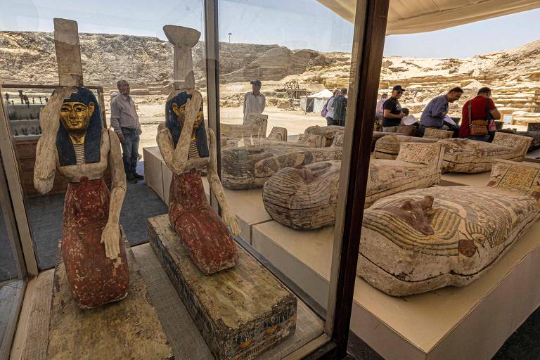 Egito anuncia descoberta arqueológica gigantesca em Saqqara 