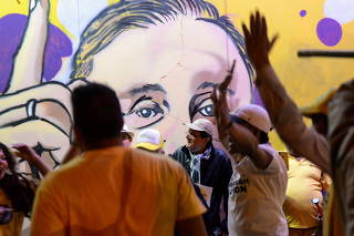 Colombians head to polls in divisive presidential contest in Bogota