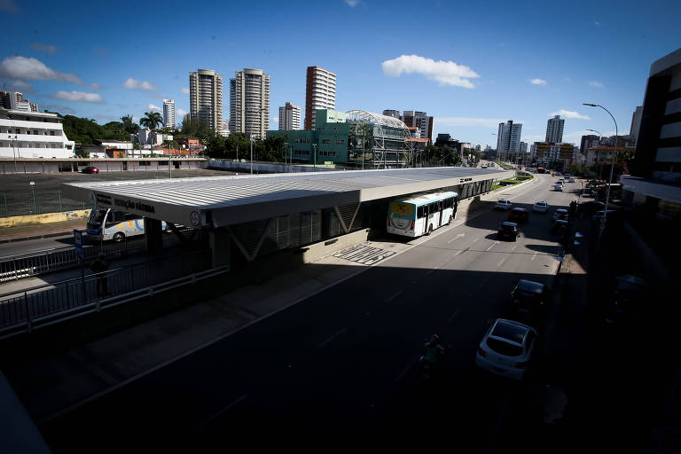 Corredor expresso de ônibus em Fortaleza  