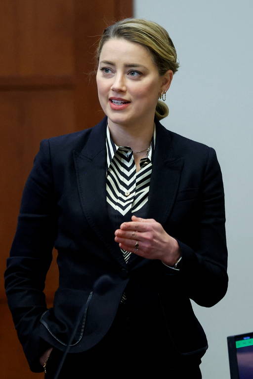 Johnny Depp pede que juiz não atenda Amber Heard, que quer anular processo