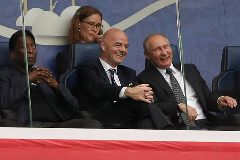 Pelé usa jogo da Ucrânia para pedir a Putin: 'Pare com essa invasão'
